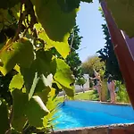 The Far End Surf House - Surf & Yoga Holidays *