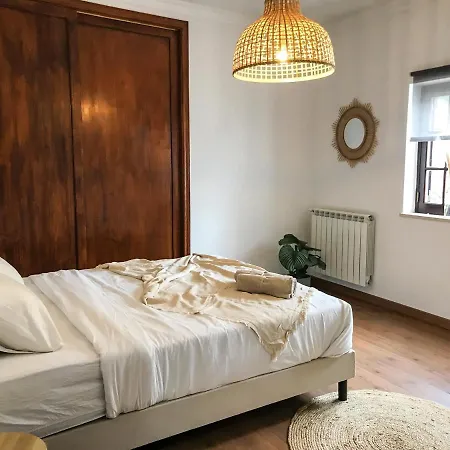 The Far End Surf House - Surf & Yoga Holidays Oda ve Kahvaltı *