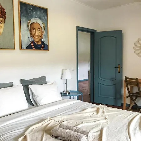 Oda ve Kahvaltı The Far End Surf House - Surf & Yoga Holidays