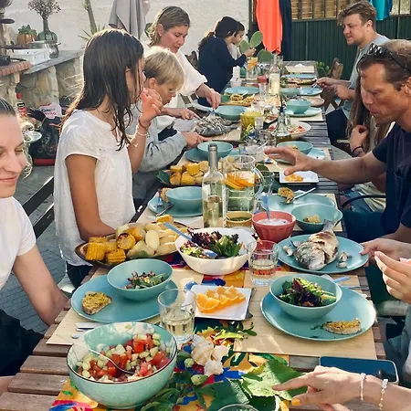 B&B The Far End Surf House - Surf & Yoga Holidays *