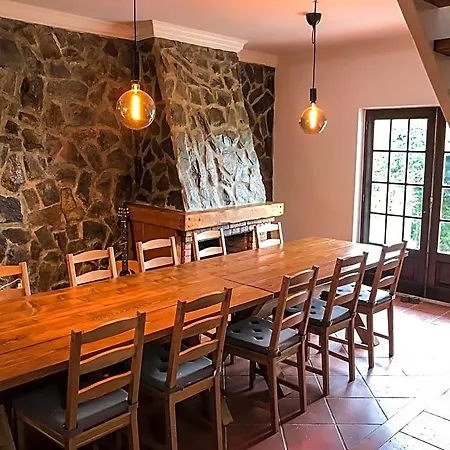 Couette-café The Far End Surf House - Surf & Yoga Holidays *