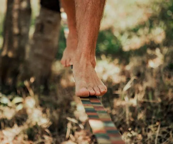 The Far End Surf House - Surf & Yoga Holidays ロウリニャン