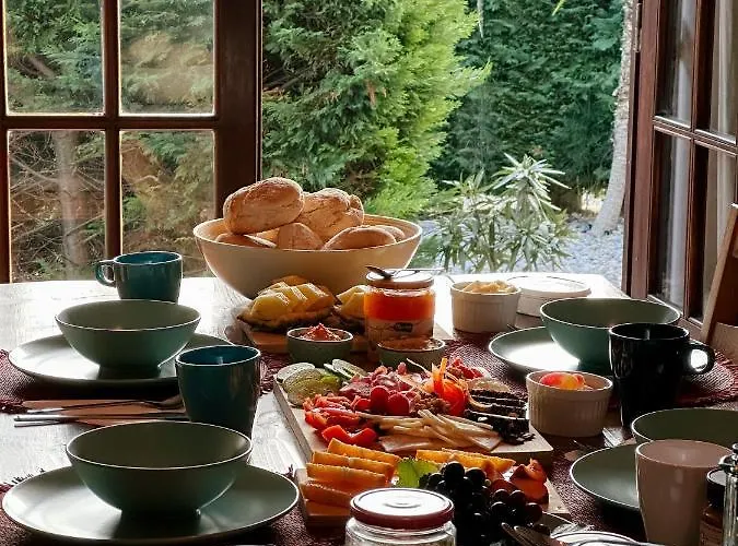 ベッド・アンド・ブレックファスト The Far End Surf House - Surf & Yoga Holidays